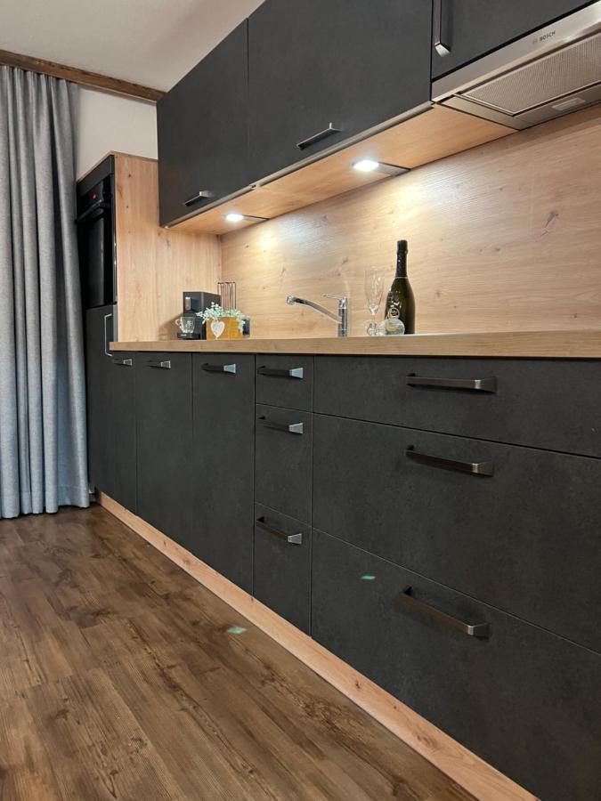 צל אם צילר Appartments Das Franzal מראה חיצוני תמונה