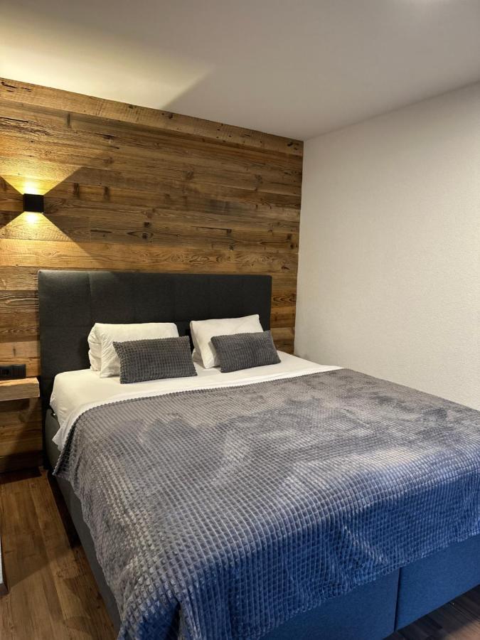 צל אם צילר Appartments Das Franzal מראה חיצוני תמונה